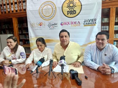 ImagenGasto en farsa elección pudo usarse para Salud y Agua: PRD