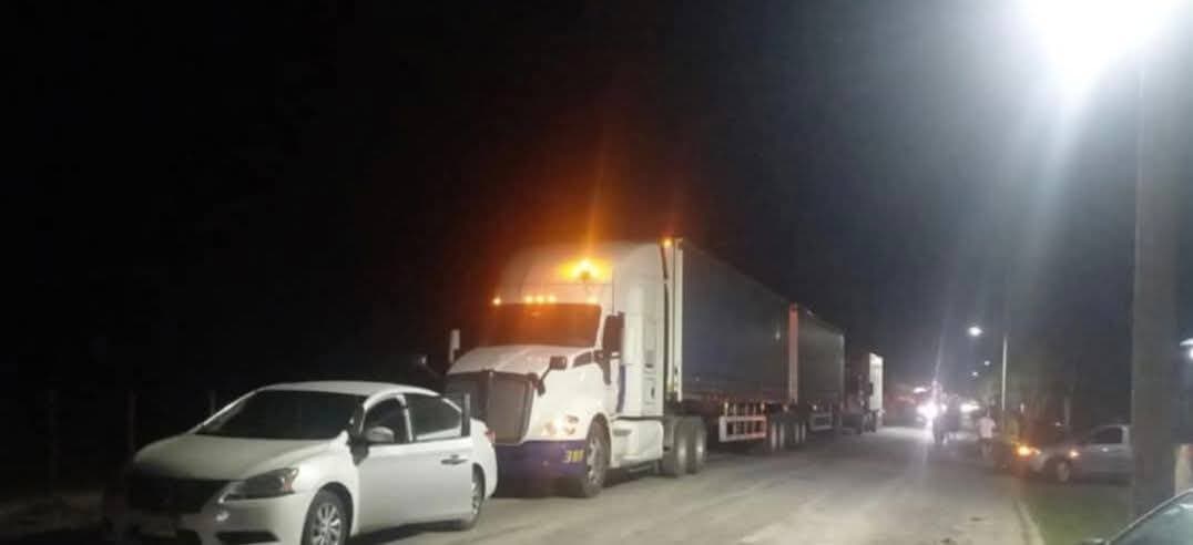Cierran carretera de Atasta Campeche por fuga de gas