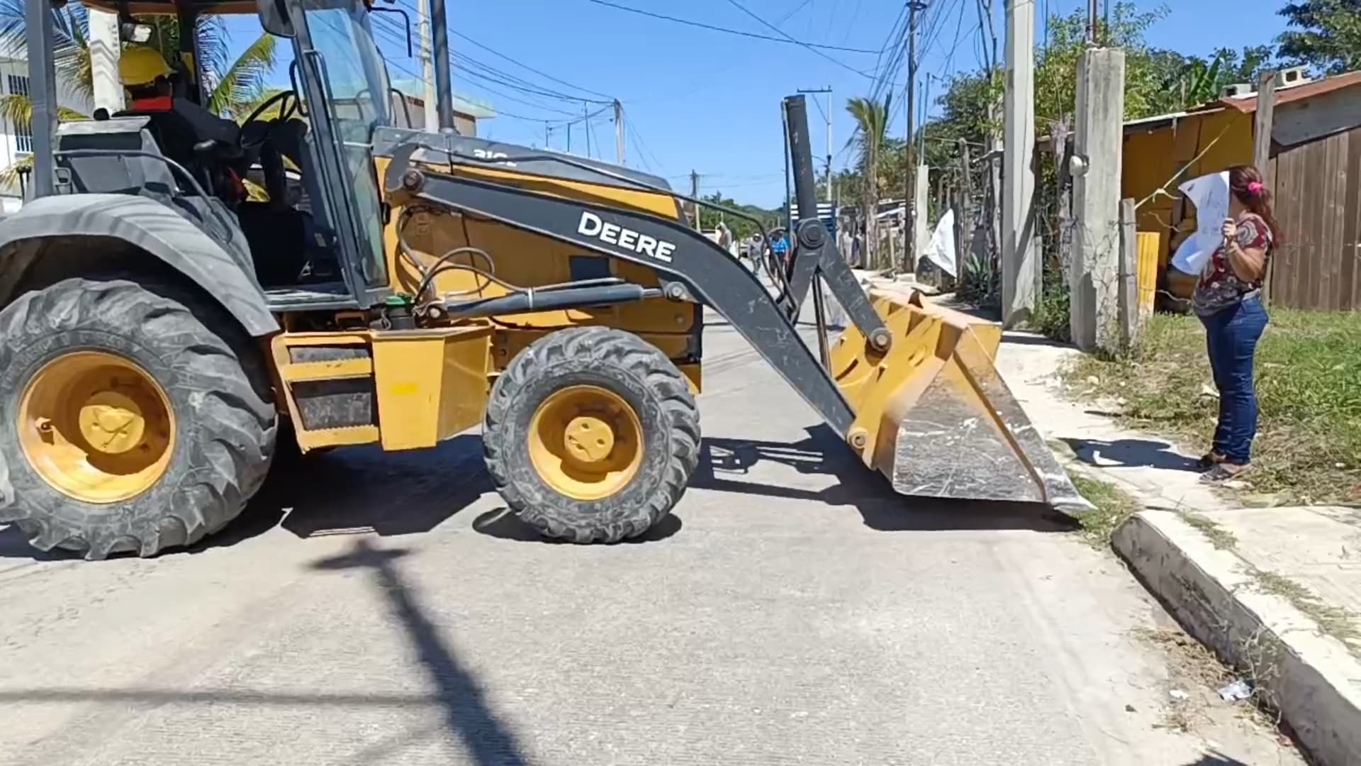 Desalojan a 150 familias en propiedad privada