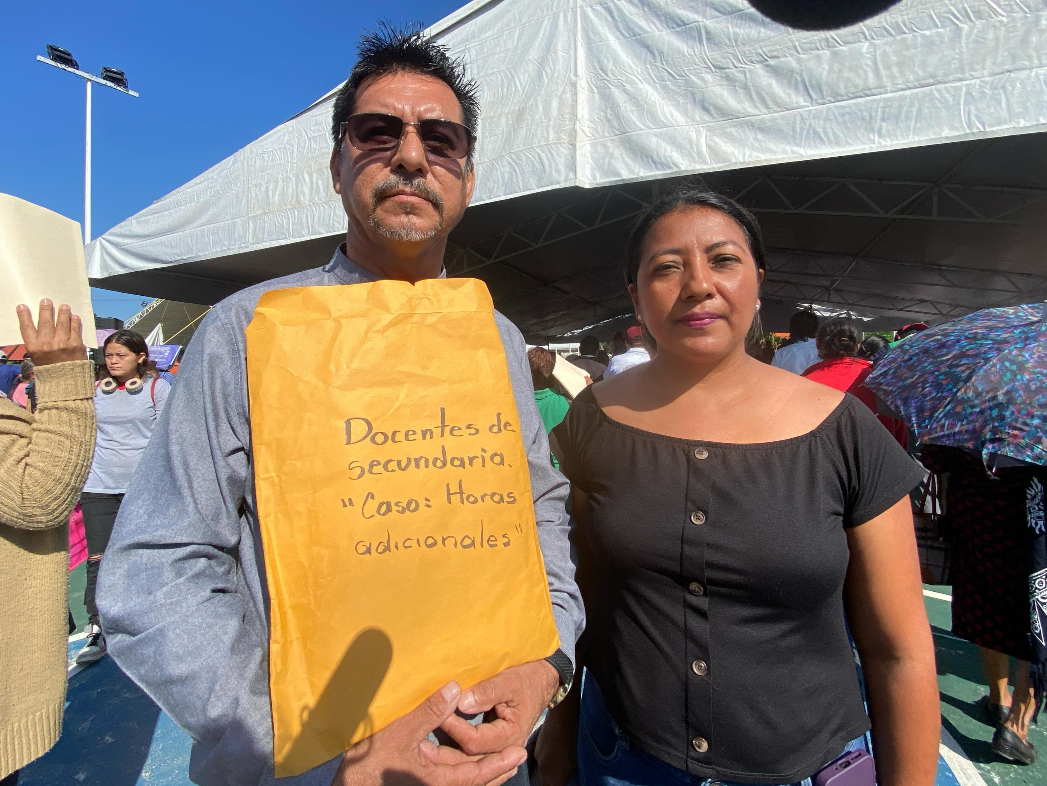 Disputan maestros de base asignación de horas con nuevos docentes