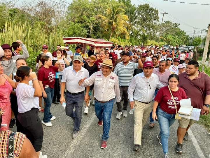 Desmiente candidato recepción de 2 mdp