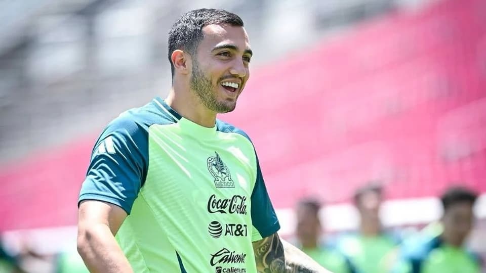 Luis Chávez sufre rotura del ligamento cruzado de la rodilla con Selección Nacional