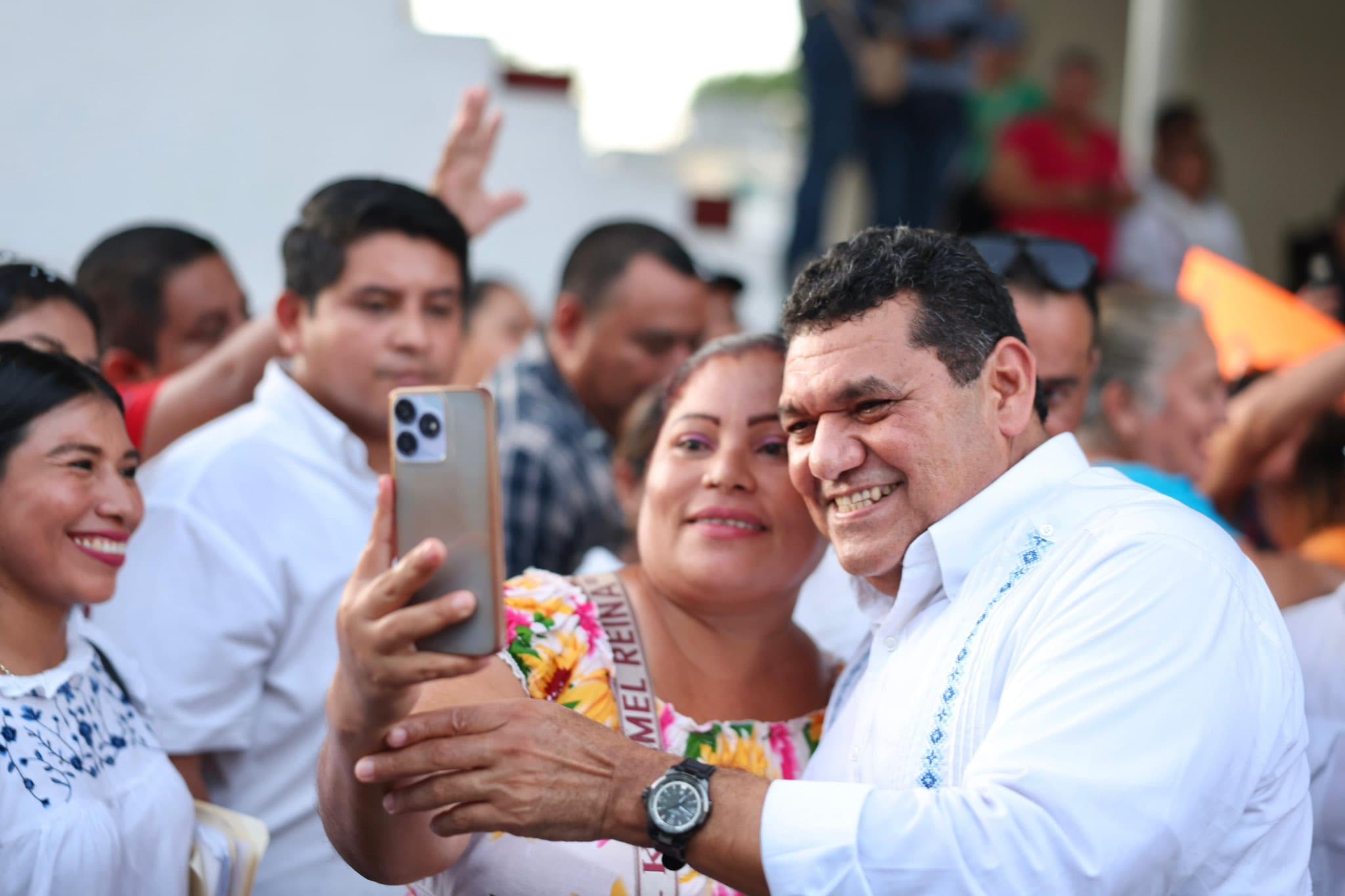 Gestionará Javier May tarifa única para tabasqueños ante CFE 