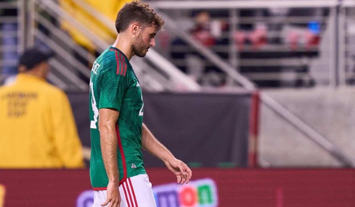 México complica pase a cuartos en Copa América 