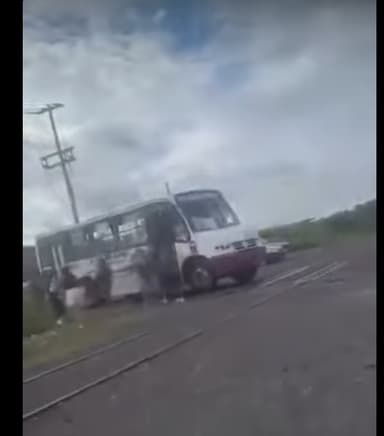 Imagen¡Se los iba llevar el tren!