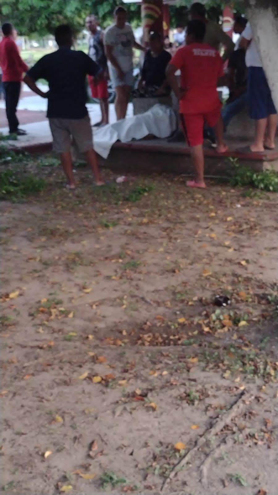 Ejecutan a una persona en parque de Nacajuca