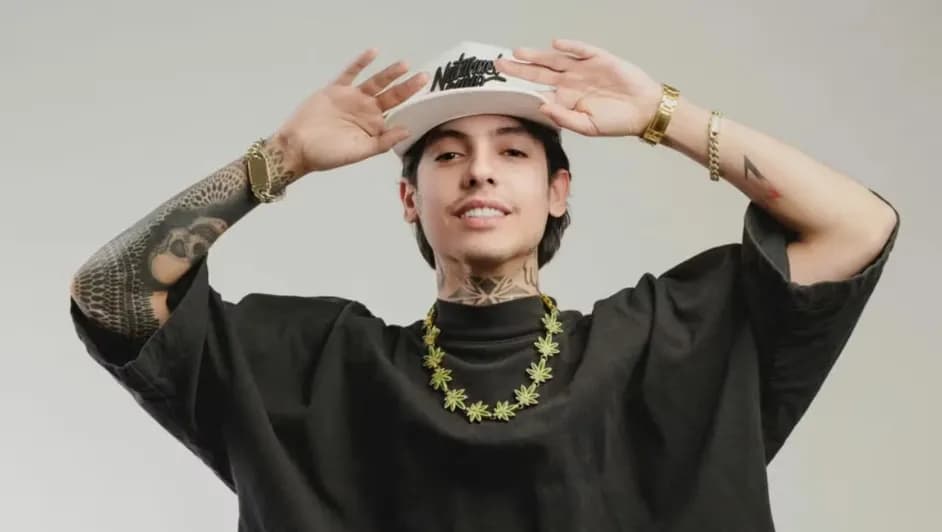 Natanael Cano lanza su nuevo álbum de trap y reguetón