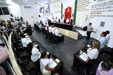 ImagenAnalizarán si sigue o no Marcos Rosendo en Mesa Directiva del Congreso