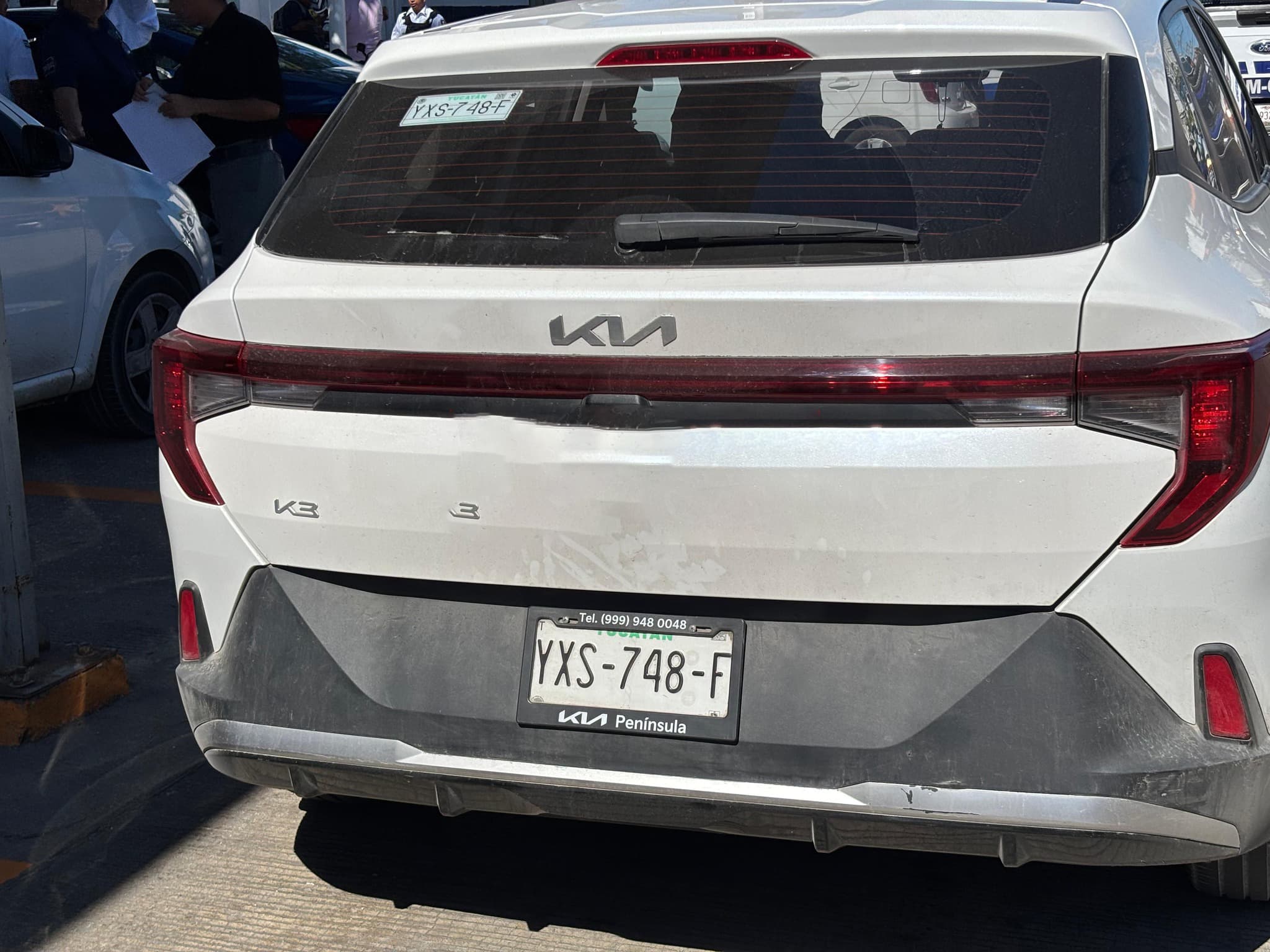 Detienen a 3 personas en Ciudad del Carmen 