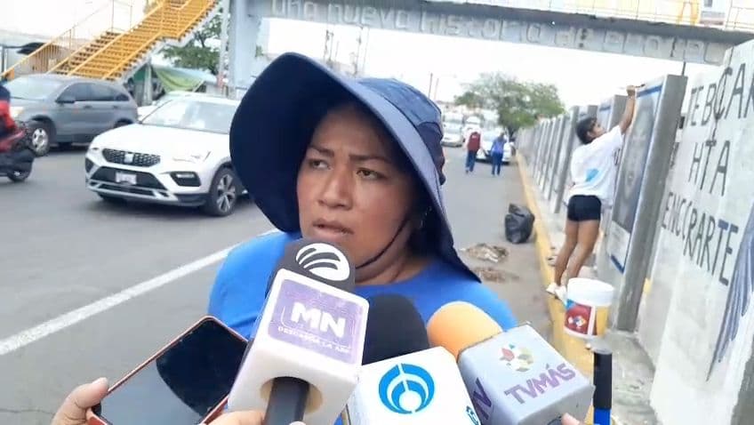 Justicia y Dignidad da mantenimiento a mural