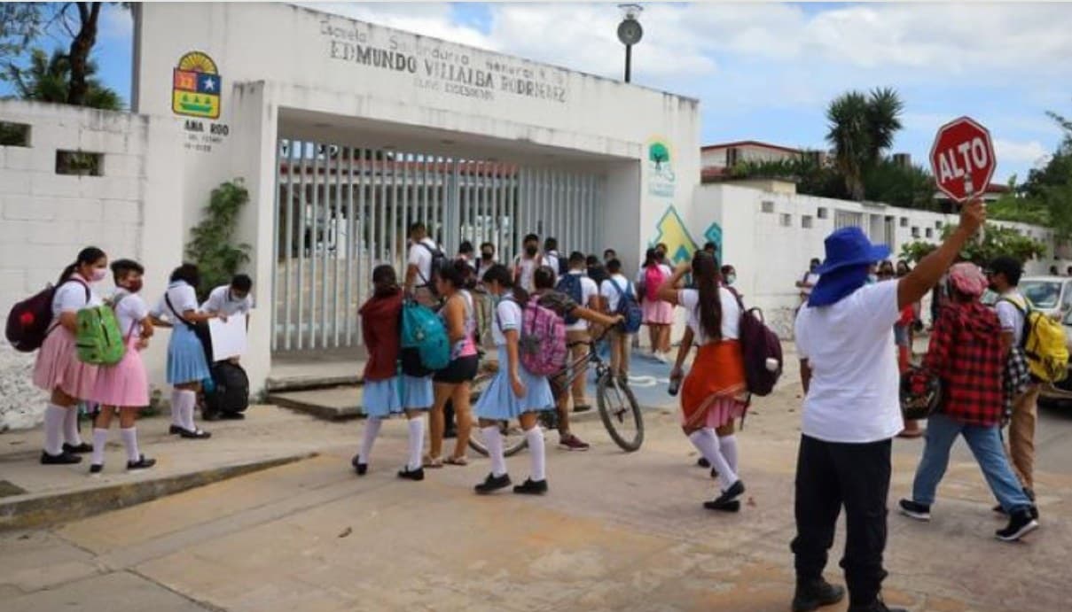 Tras largo paro de dos meses este lunes regresan a clases en Q. Roo