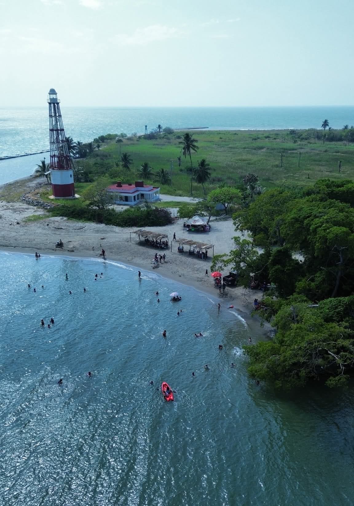 Esperan empresarios proyección con puerto de Frontera