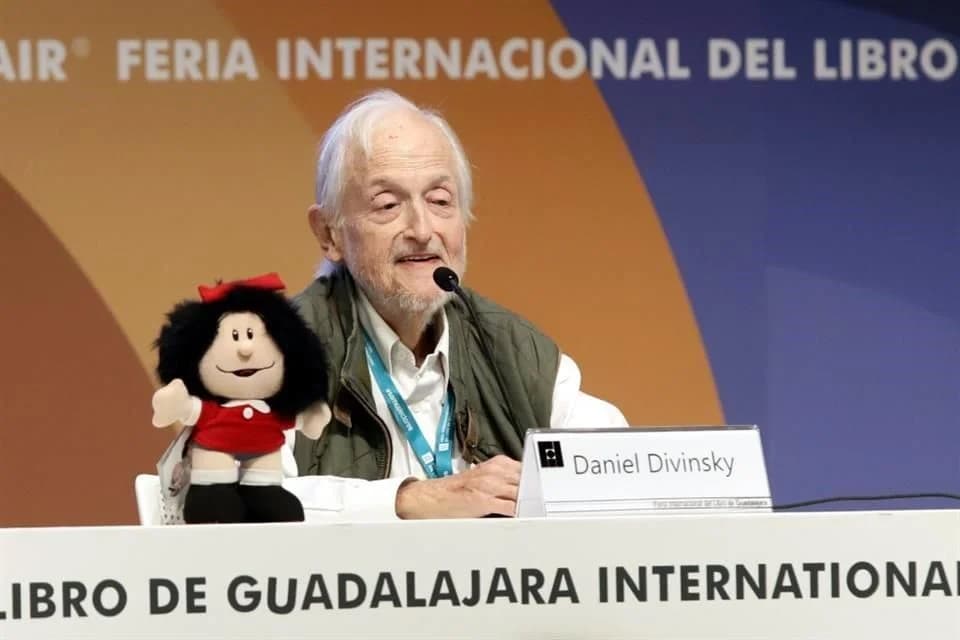 Murió Daniel Divinsky, el editor de “Mafalda”