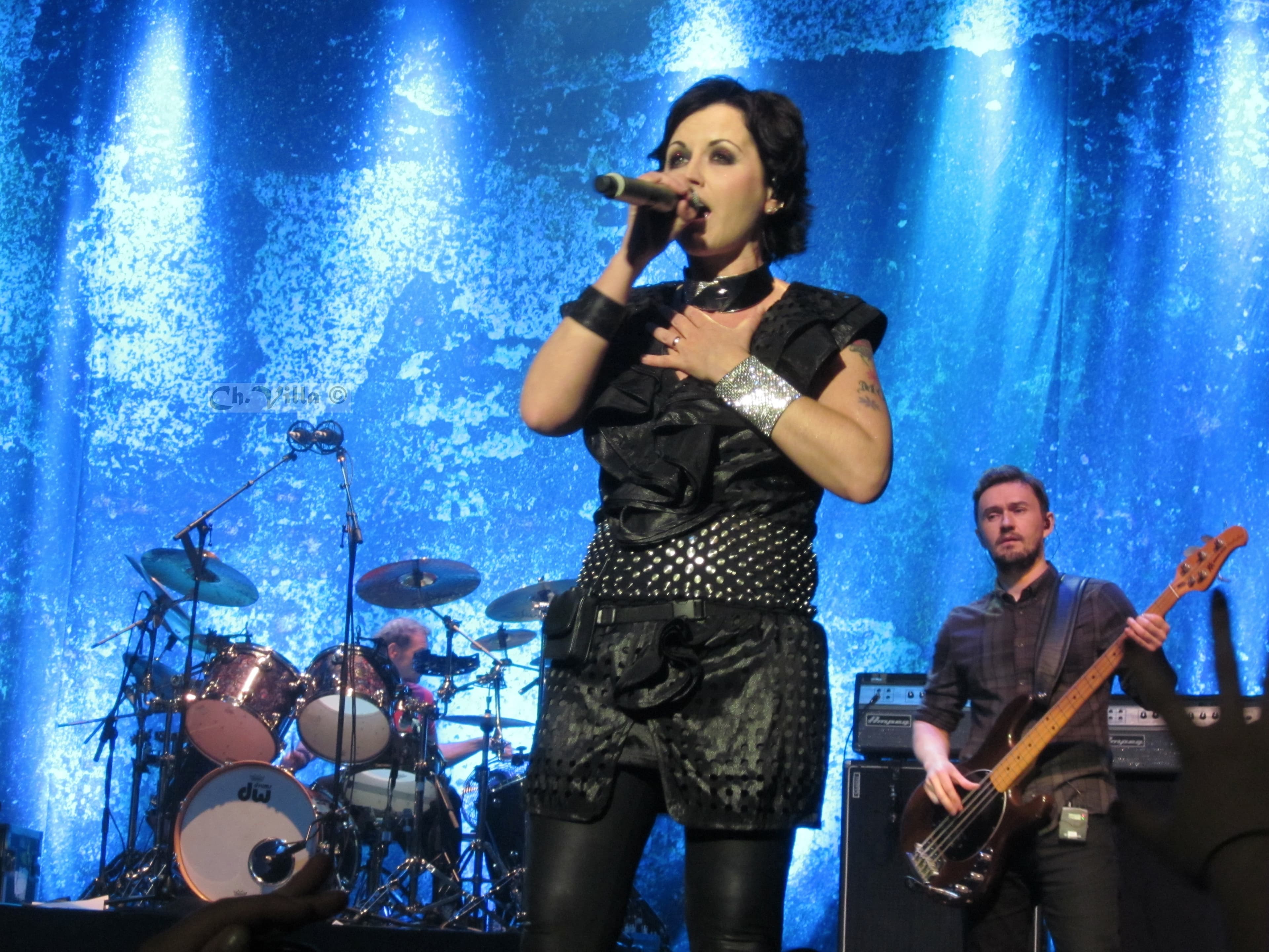 A 30 años de "Zombie", The Cranberries lamenta que guerra siga matando niños