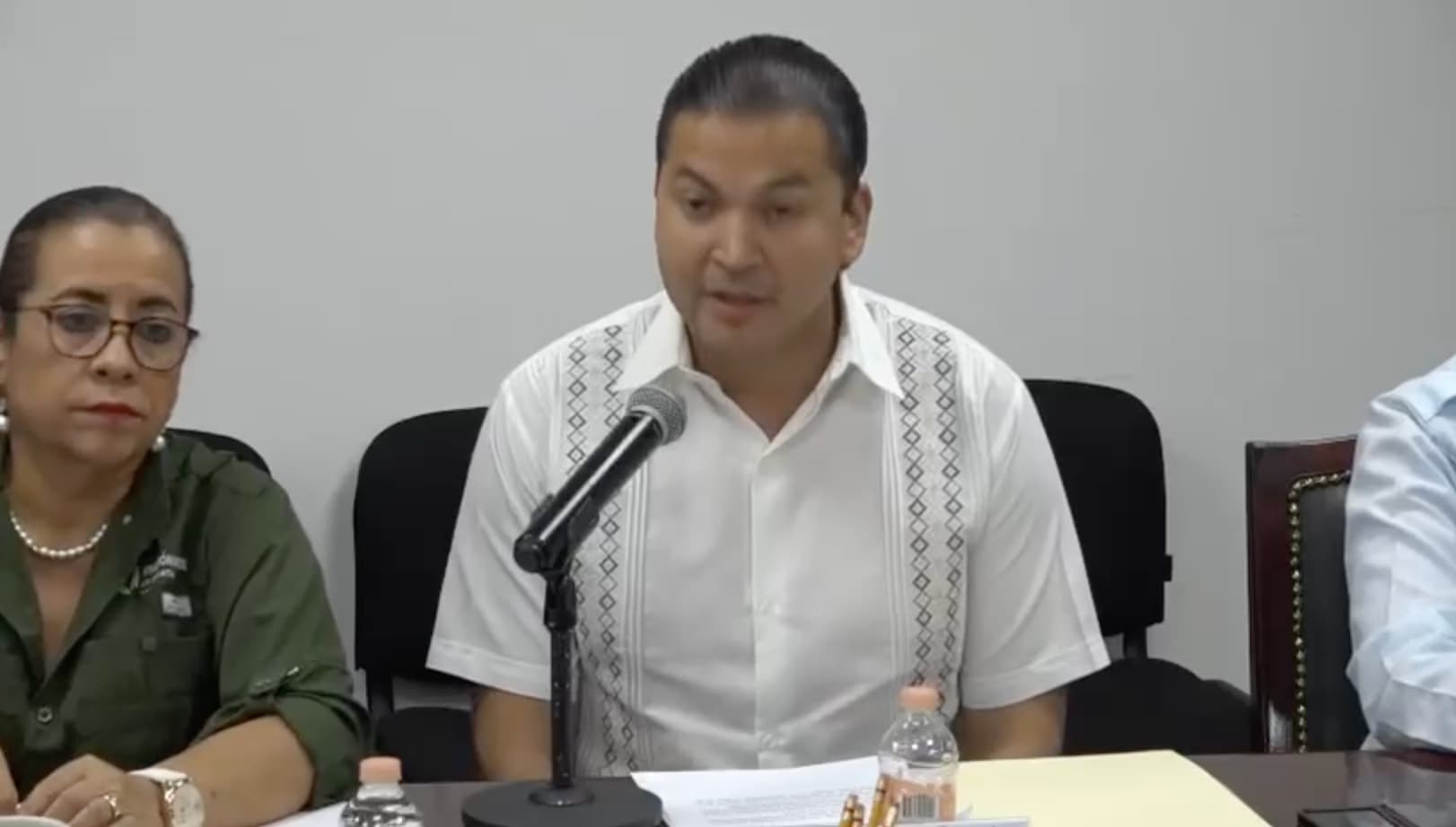 Proponen obligar a familias a cuidar a sus adultos mayores