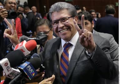 ImagenEran necesarios, sostiene Monreal 