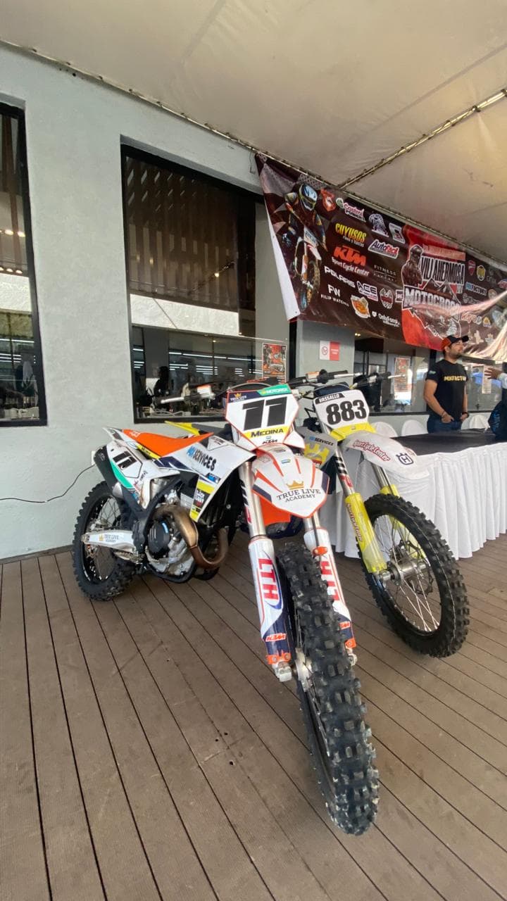 150 competidores a campeonato de Motocross