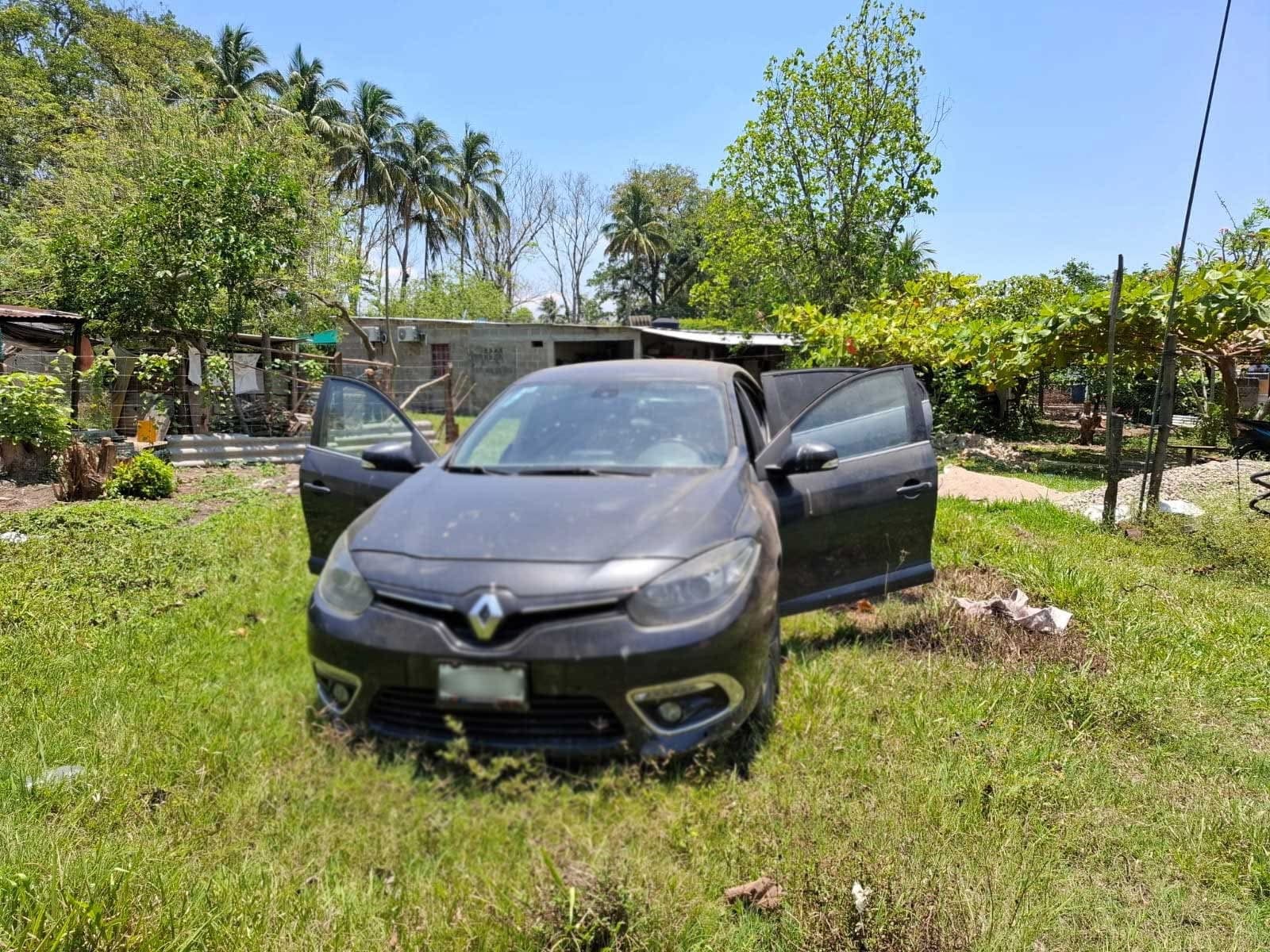 Balacera entre delincuentes y policías en Estación Chontalpa