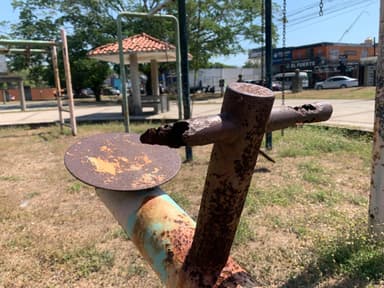 ImagenHay más borrachos que niños en parques de Centro y Nacajuca