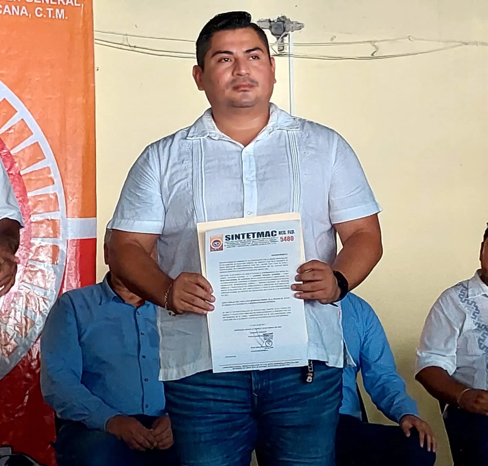 Buscan transportistas de la construcción mejores condiciones