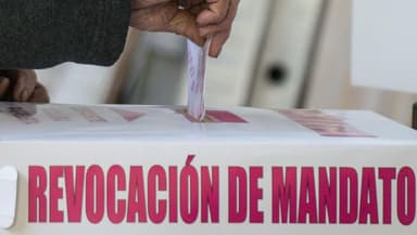 ImagenPlantea Nahle se revise duración de senadores seis años