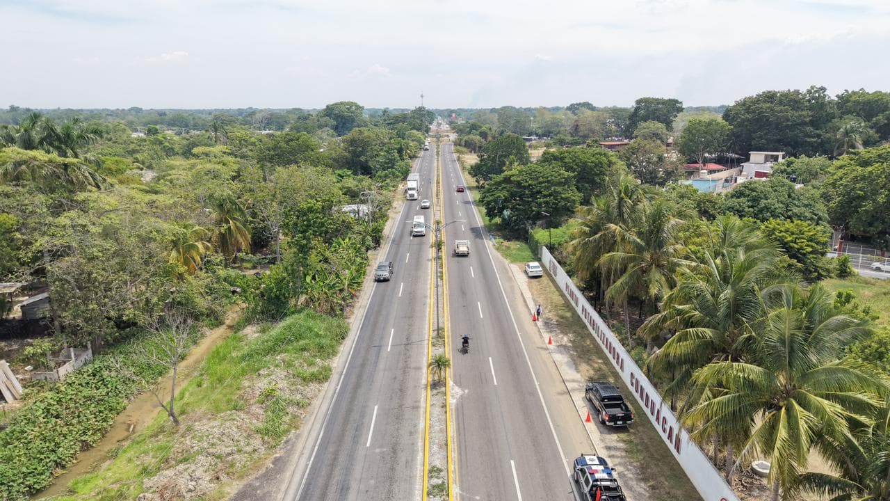 Entregan segunda etapa de vía Reforma-Dos Bocas