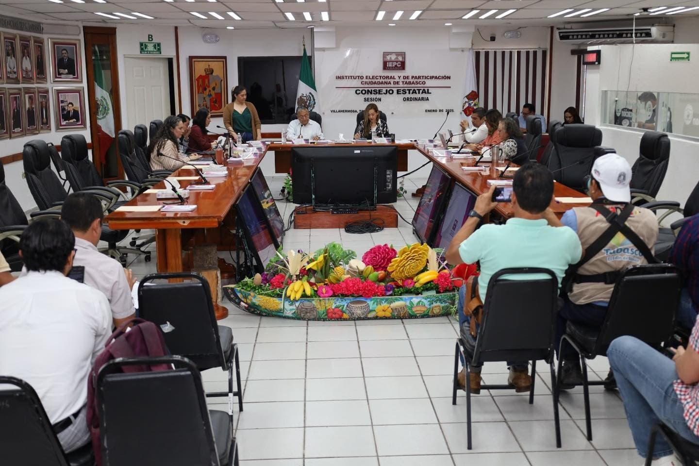 Genera inconformidad en partidos políticos el recorte al IEPCT