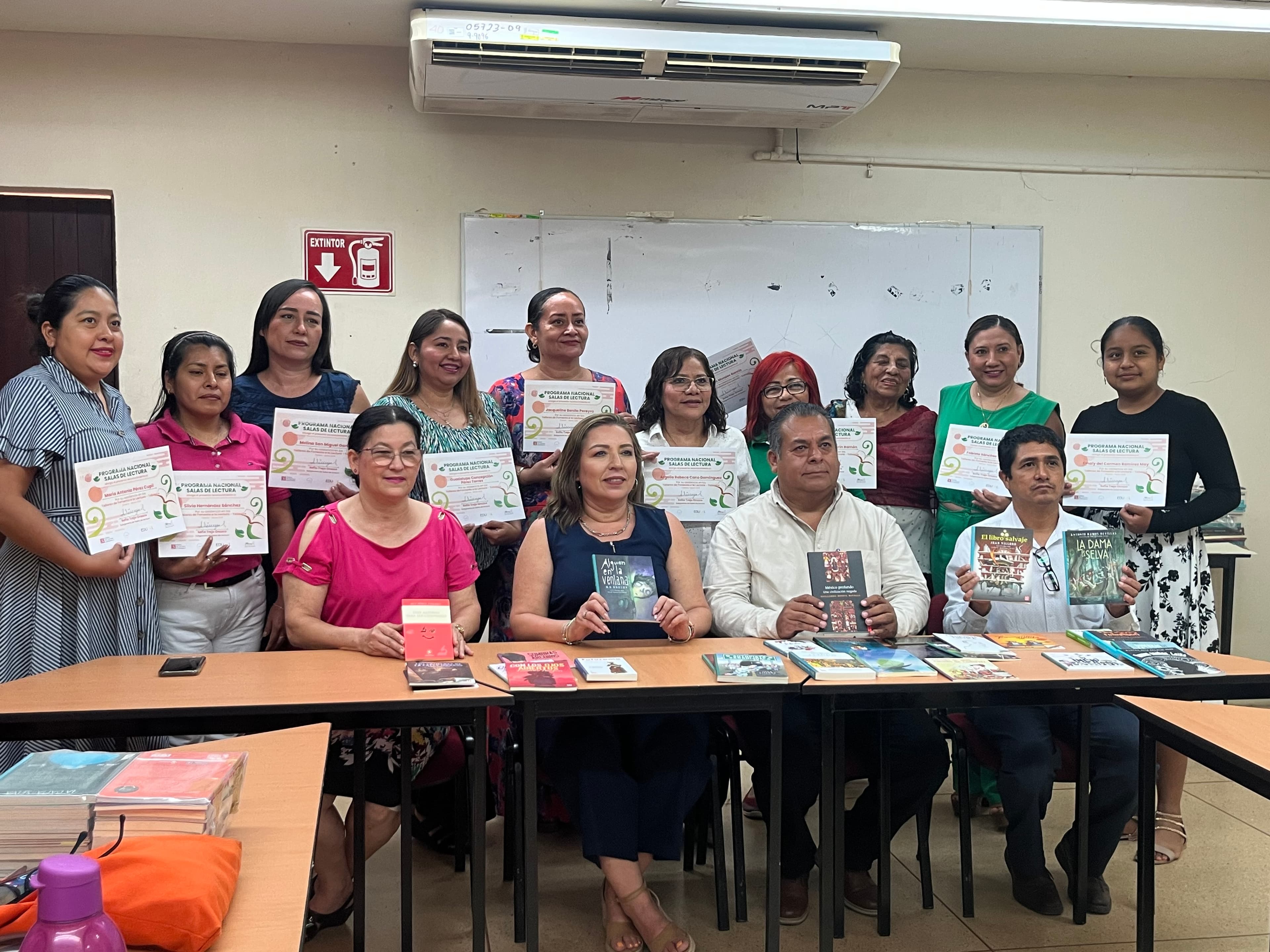 Fomentan lectura entre tabasqueños de todos los edades 