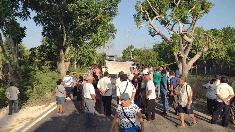 Liberan carretera a cambio de indemnización