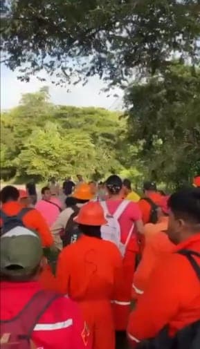 Colocan manta amenazante en Vía Corta Paraíso y Comalcalco