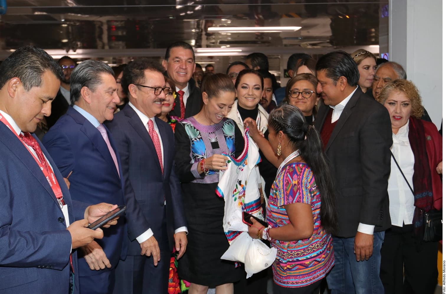 Ofrece Sheinbaum cargos en Gobierno para evitar divisiones 