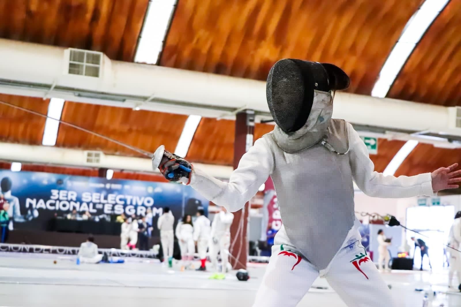 2 tabasqueñas en el top 10 nacional de esgrima 