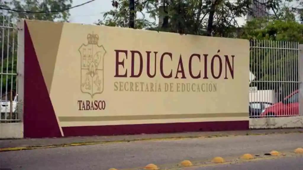 Vigilarán escuelas durante periodo vacacional decembrino