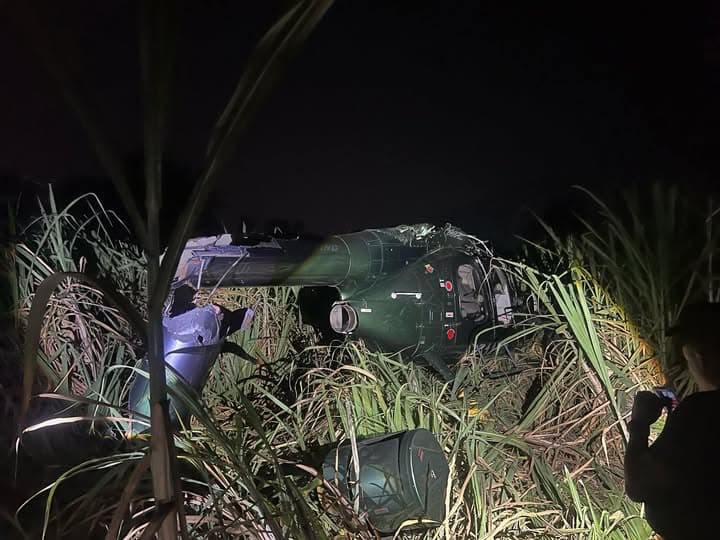 Se desploma helicóptero en Veracruz, se salvan pasajeros