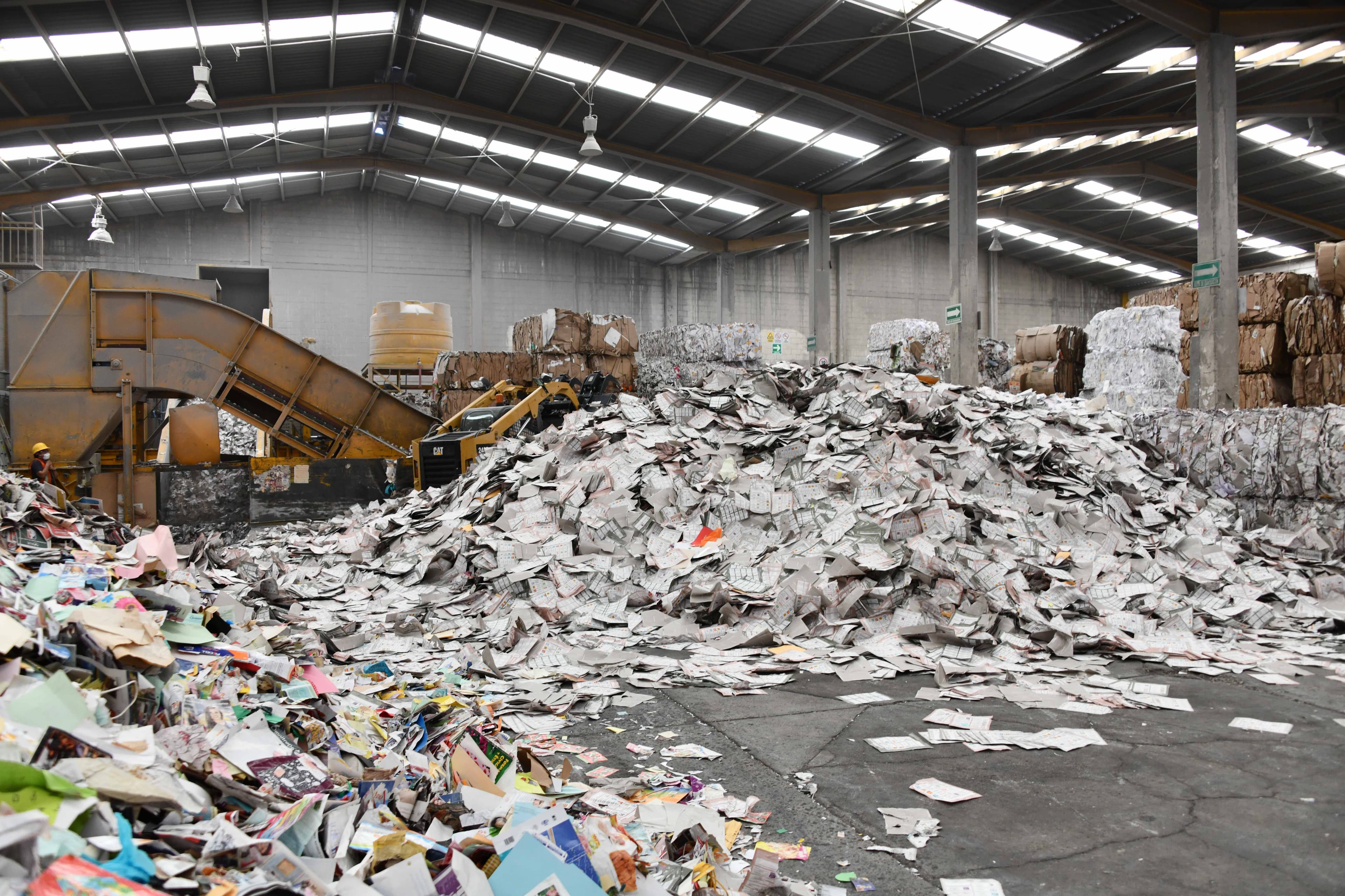 Convertirán vieja papelería electoral en libros de texto