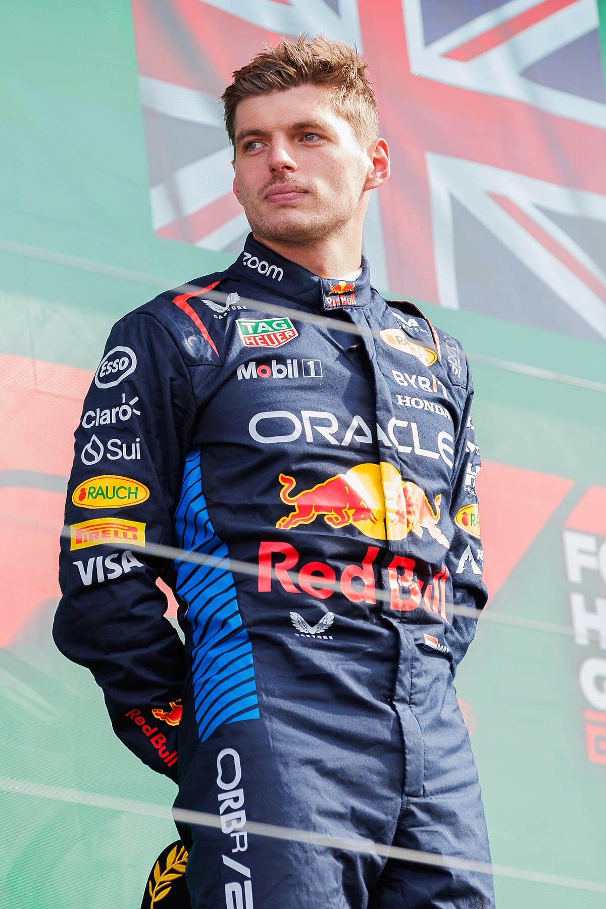 Max Verstappen confirma que se queda en Red Bull