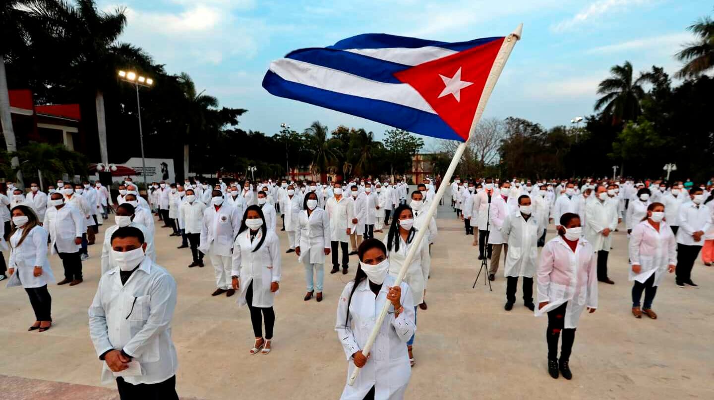 Contratarán más médicos cubanos, tendrán salario, transporte, hotel y comidas
