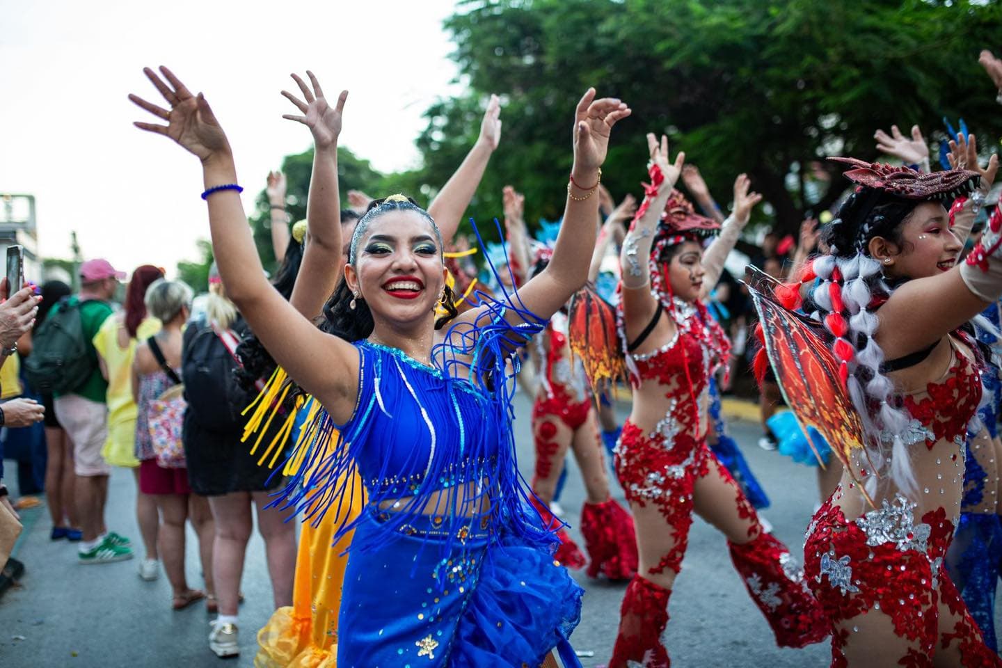 Playa del Carmen vive su mejor momento con el “Carnaval del Pueblo”