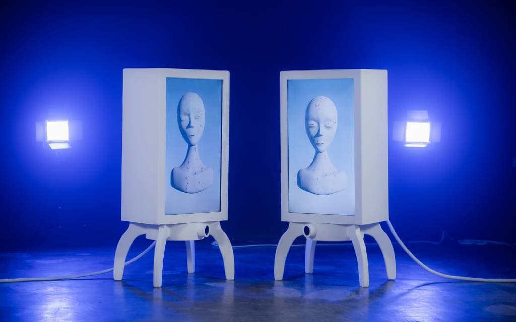 Se exhibe “Sentient Sculptures” de Rodrigo Garrido en el Colegio de México