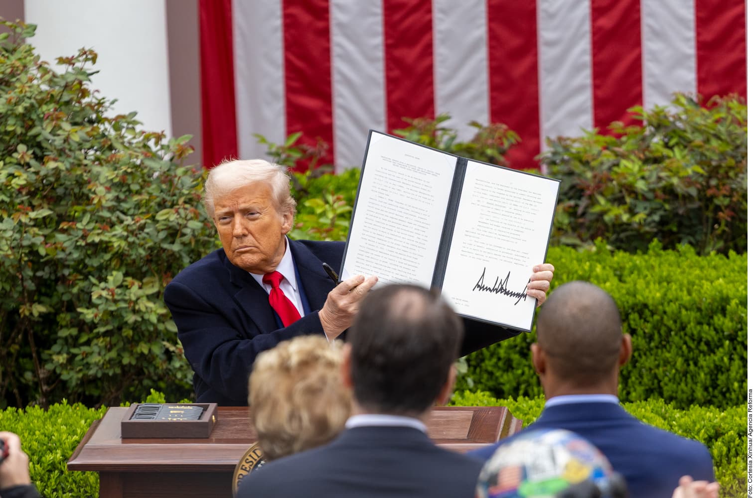 Golpetazo al mundo... y México la libra 