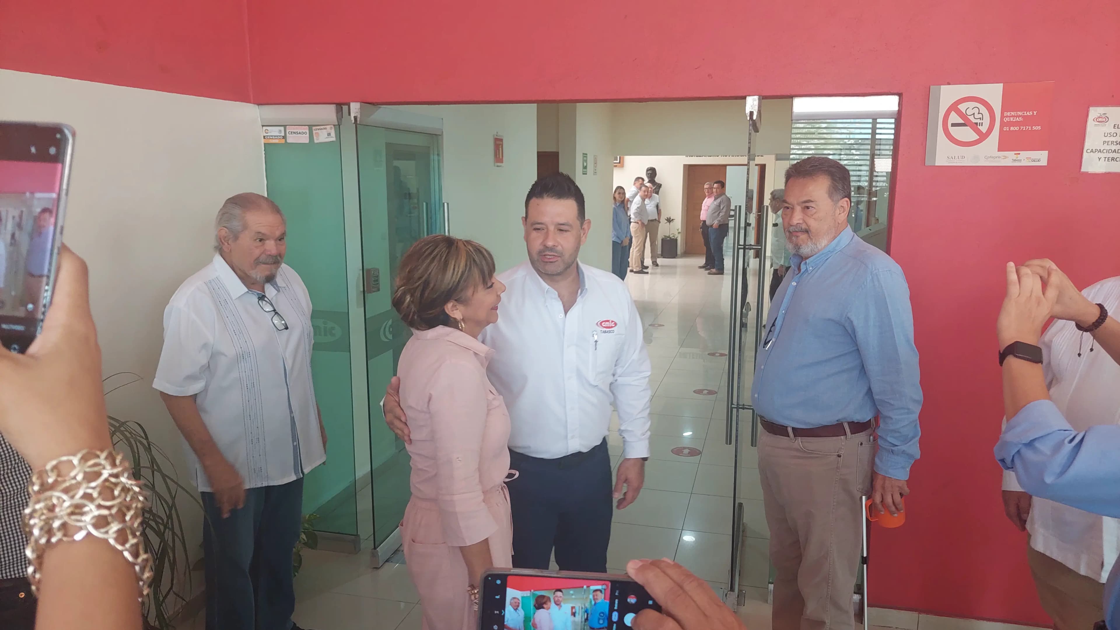 Debe gobierno 38 mdp por remodelación del Centenario 