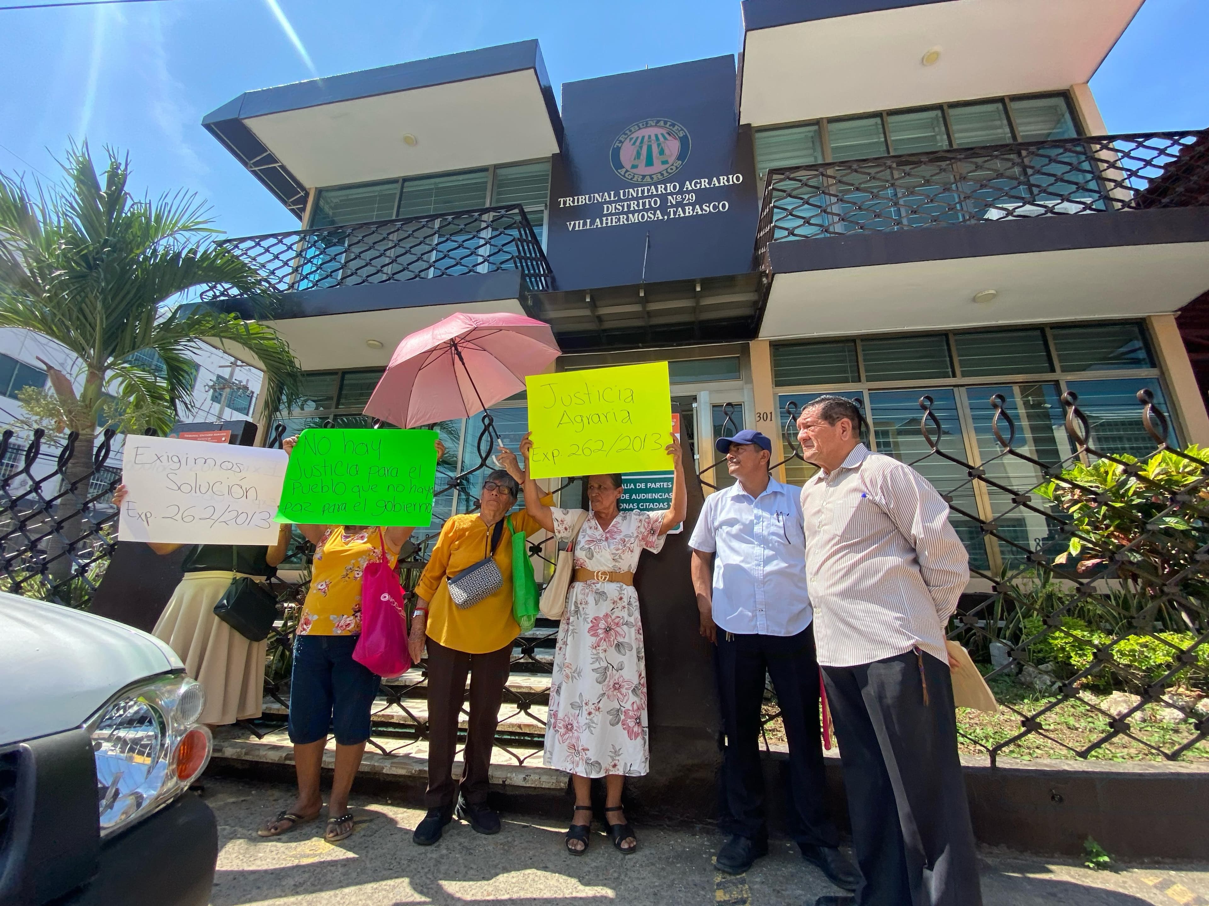 Ejidatarios emplazan a Pemex: "nos indemniza o bloqueamos"