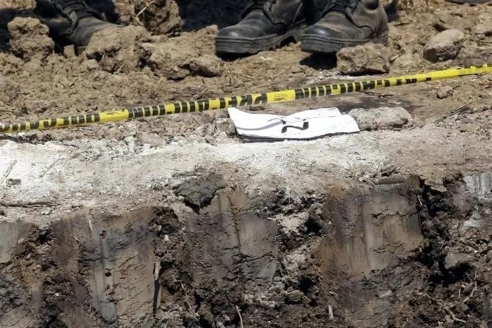 Confirma FGE de Colima hallazgo de 44 cuerpos en fosas 