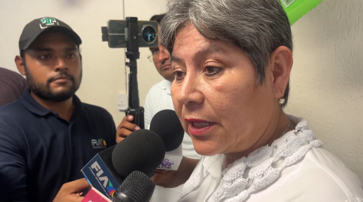 Yo no reprimí a estudiantes: alcaldesa de Balancán