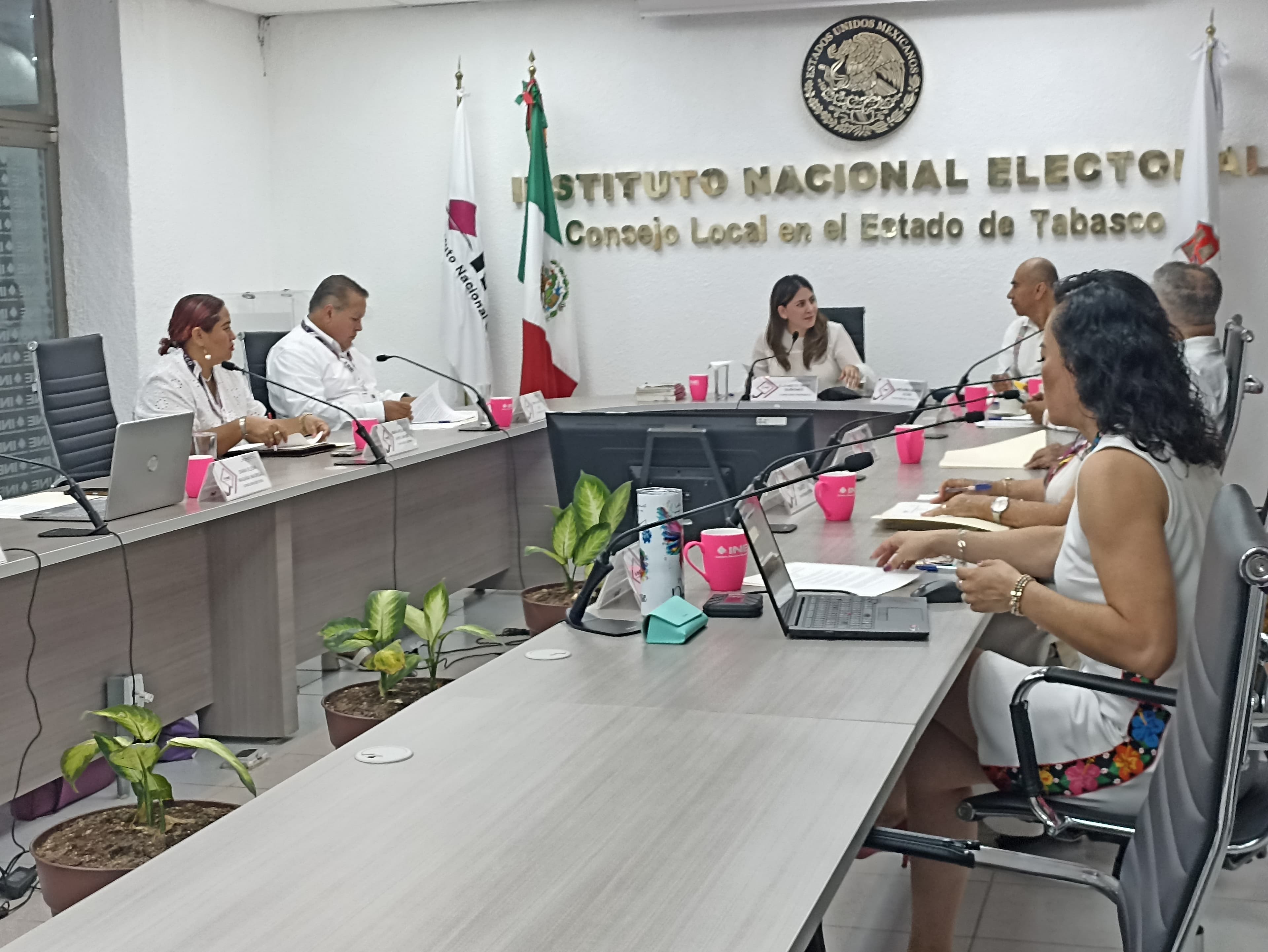 Elección 'histórica': INE