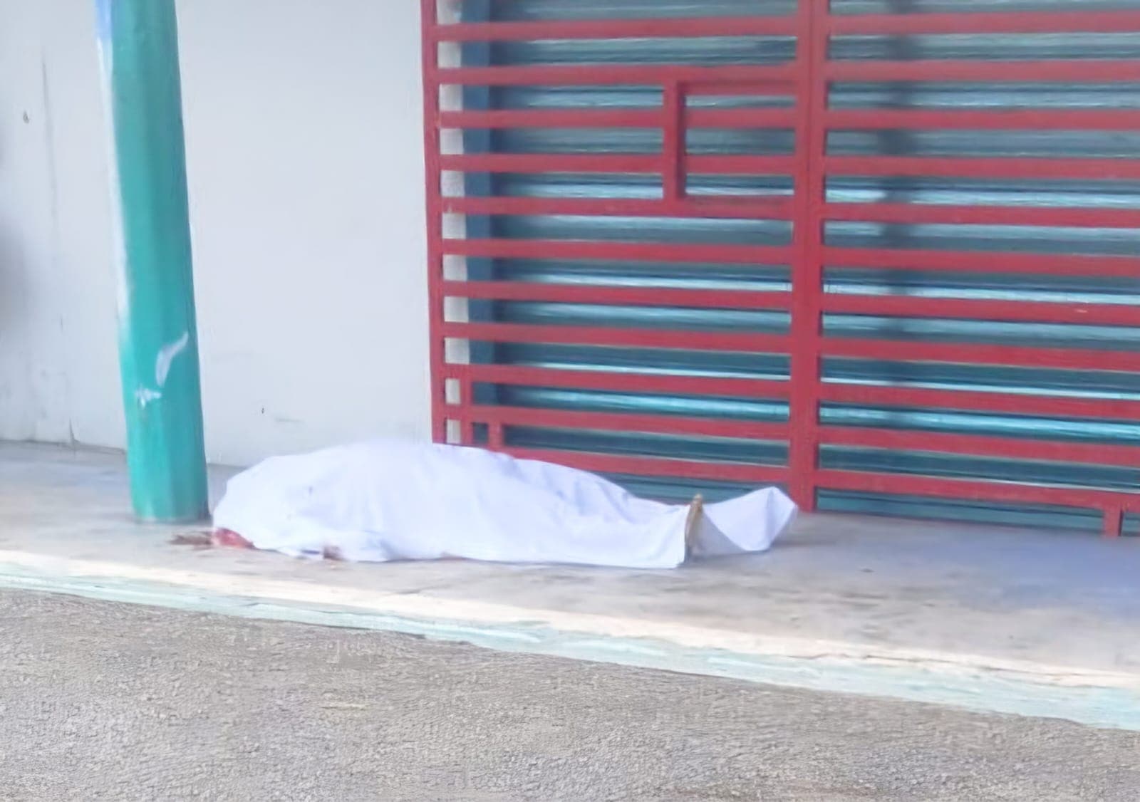 Muere hombre tras ser atacado a balazos en Cunduacán 