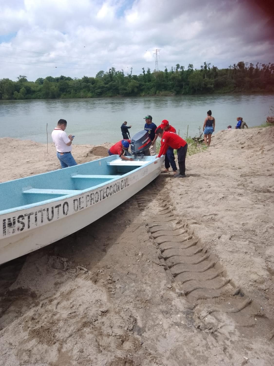 Localizan los cuerpos de jóvenes ahogados en Cunduacán