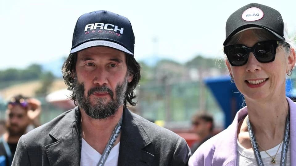 Keanu Reeves documentará debut de Cadillac en la Fórmula 1