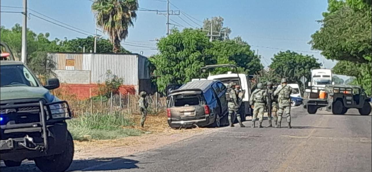 Tensión por enfrentamiento entre militares y civiles armados 
