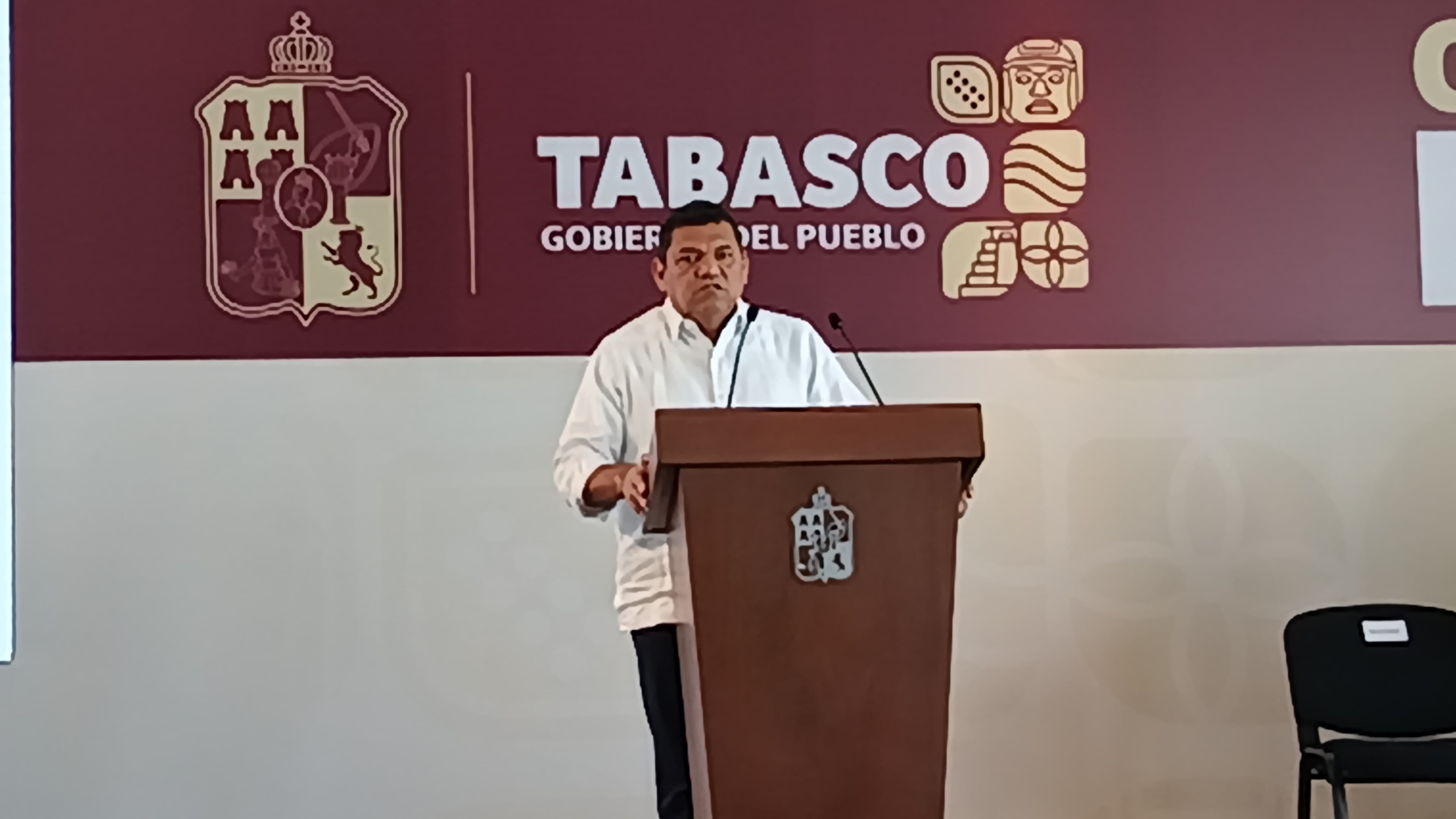 Anterior Gobierno pagó obras que empresas dejaron tiradas: May